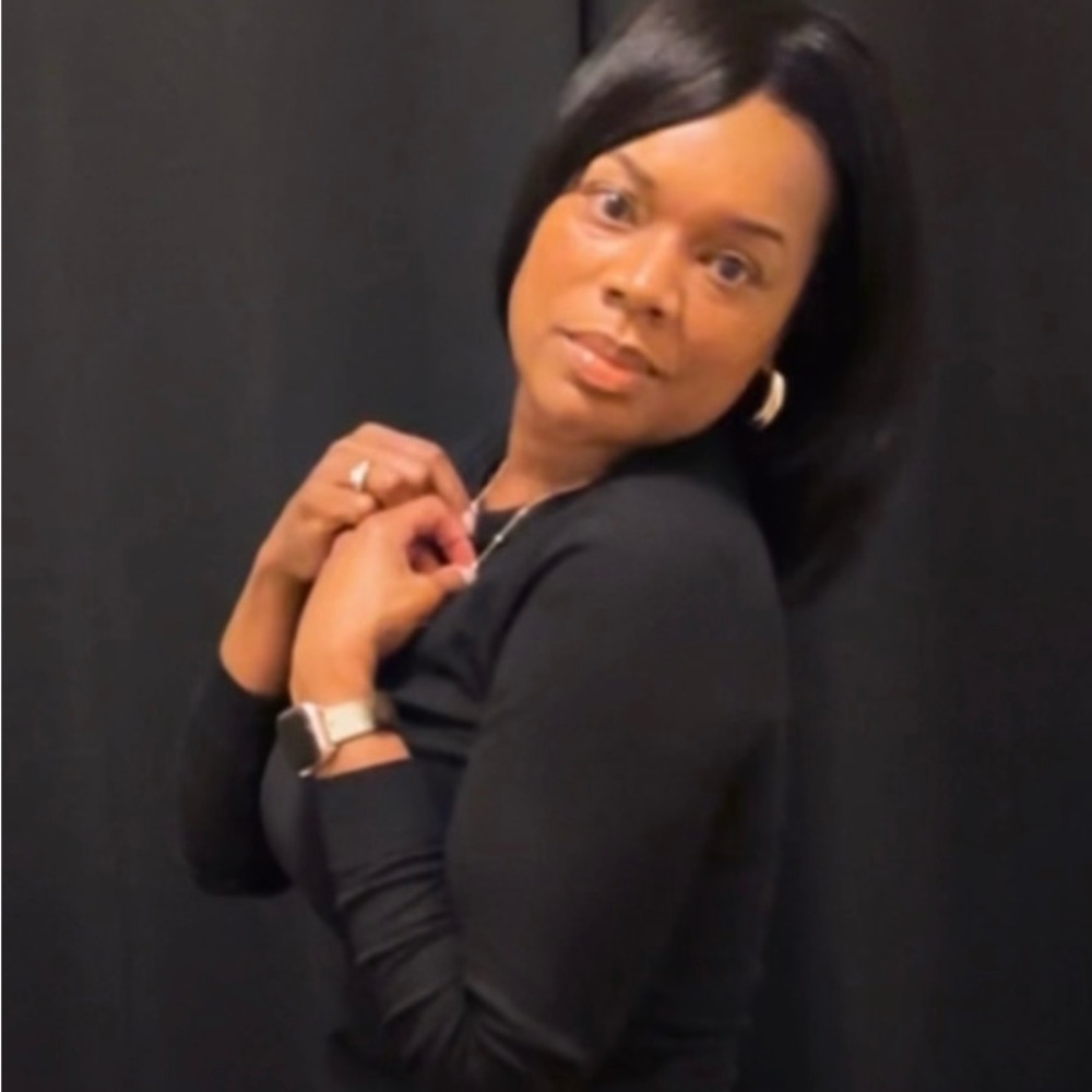 Meet your Posher, Beatrice